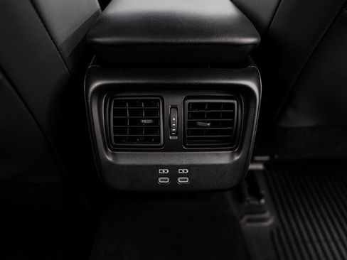 Used 2023 Toyota Crown XLE image 34