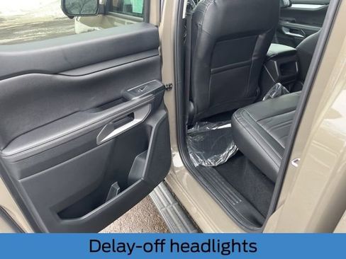 New 2025 Ford Ranger Lariat w/ FX4 Off-Road Package image 22