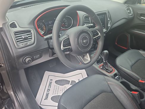 Used 2021 Jeep Compass Trailhawk image 16