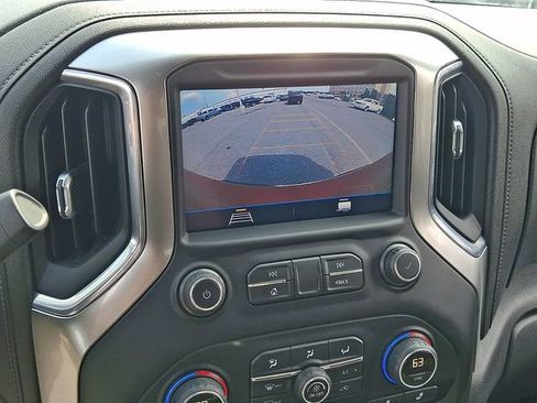 Certified 2021 Chevrolet Silverado 1500 LT AWD/4WD image 18
