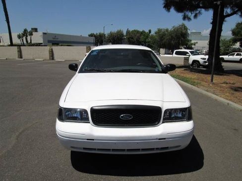 Used 2003 Ford Crown Victoria Police Interceptor RWD image 1