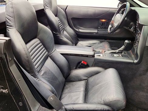 Used 1995 Chevrolet Corvette Convertible RWD image 23
