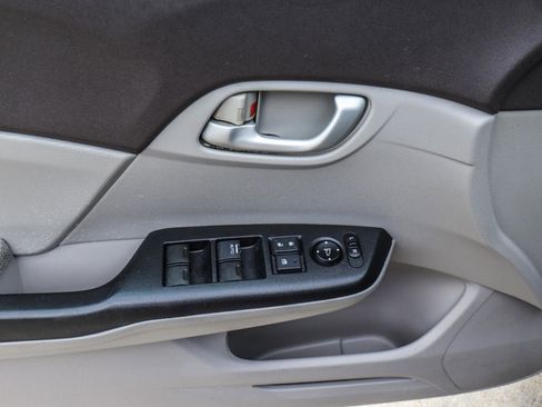 Used 2012 Honda Civic LX image 28