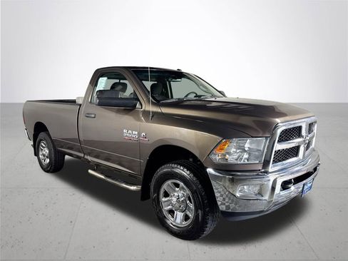 Used 2018 RAM 2500 SLT w/ Popular Equipment Group image 4