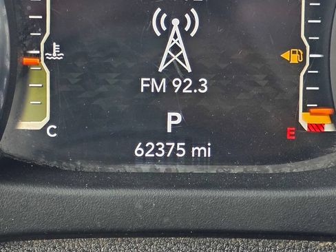 Used 2021 Jeep Gladiator Sport AWD/4WD image 37
