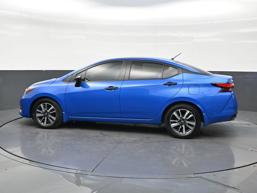 Used 2024 Nissan Versa S w/ S Plus Package FWD image 2
