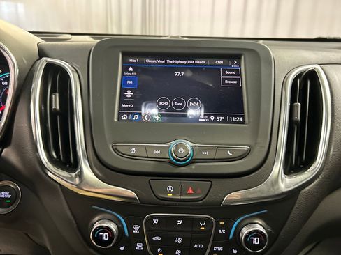 Used 2024 Chevrolet Equinox LT image 17