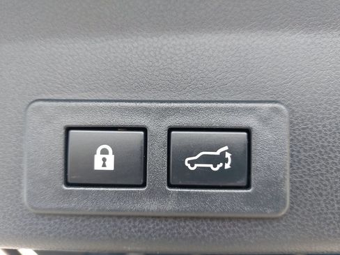 Used 2023 Subaru Ascent Onyx Edition AWD/4WD image 34