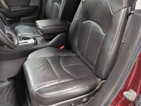 Used 2016 GMC Acadia SLT image 17