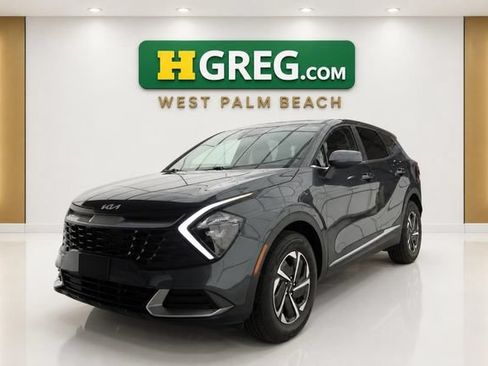 Used 2023 Kia Sportage LX AWD/4WD image 4