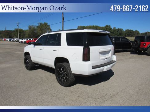 Used 2017 GMC Yukon SLE w/ SLE Value Package image 10