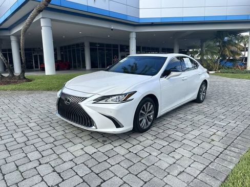 Used 2019 Lexus ES 350 w/ Premium Package FWD image 19