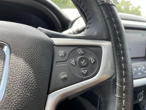 Used 2019 GMC Acadia SLT w/ Black Edition FWD image 20