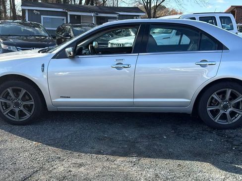 Used 2011 Lincoln MKZ Hybrid w/ 202A Rapid Spec Order Code image 4