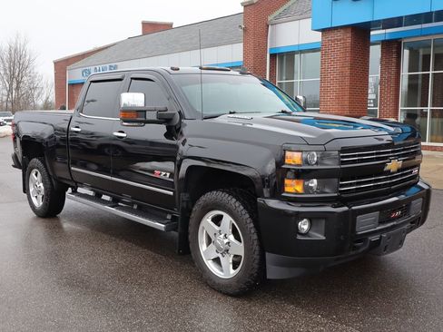 Used 2015 Chevrolet Silverado 2500 LTZ w/ Duramax Plus Package image 5