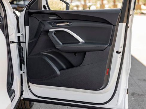 Certified 2025 Audi Q5 Premium Plus w/ Premium Plus image 24