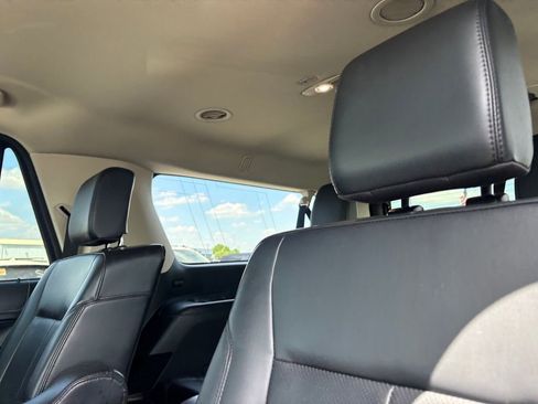 Used 2024 Ford Expedition Max XLT image 20