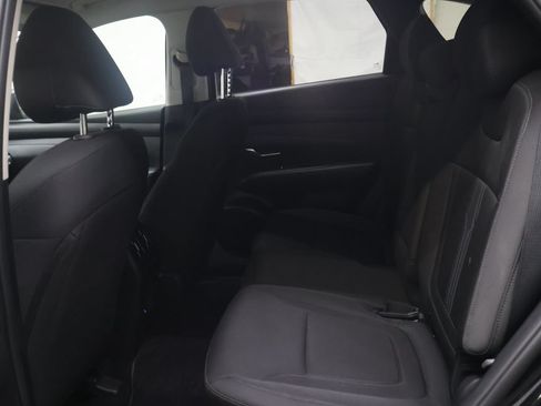 Used 2025 Hyundai Tucson SEL AWD/4WD image 14