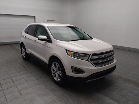 Used 2017 Ford Edge Titanium w/ Technology Package FWD image 13
