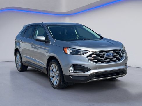 Used 2023 Ford Edge Titanium w/ Cargo Accessory Package AWD/4WD image 5