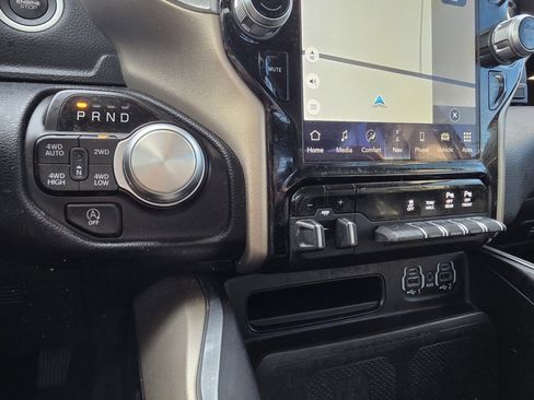 Used 2022 RAM 1500 Laramie image 18