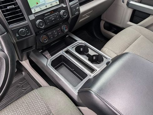 Used 2018 Ford F150 XLT w/ Equipment Group 302A Luxury AWD/4WD image 21