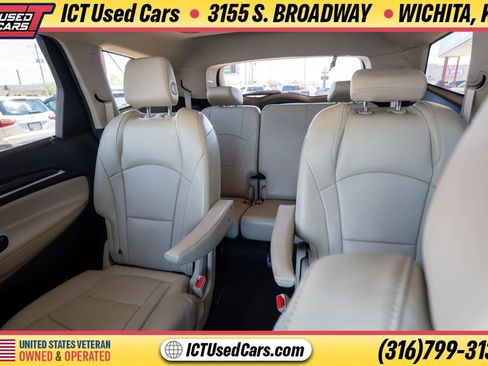 Used 2018 Buick Enclave Premium w/ Trailering Package AWD/4WD image 11