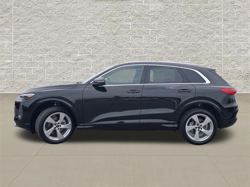 New 2026 Audi Q5 Premium AWD/4WD image 4