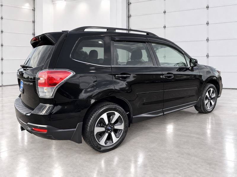Used 2018 Subaru Forester 2.5i Limited AWD/4WD image 7