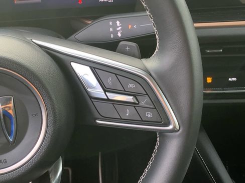 Certified 2025 Buick Envision Sport Touring image 20