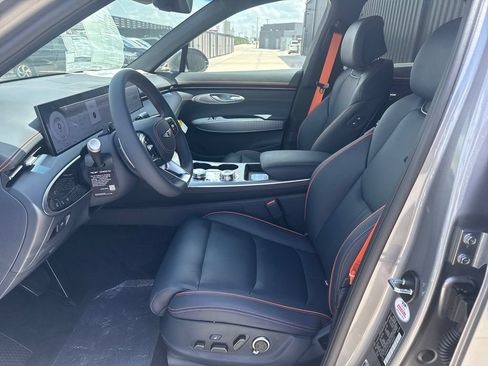 New 2026 Genesis GV70 2.5T Sport Prestige AWD/4WD image 9