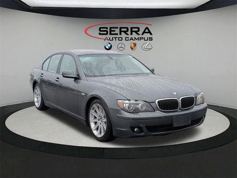 Used 2006 BMW 750i image 10