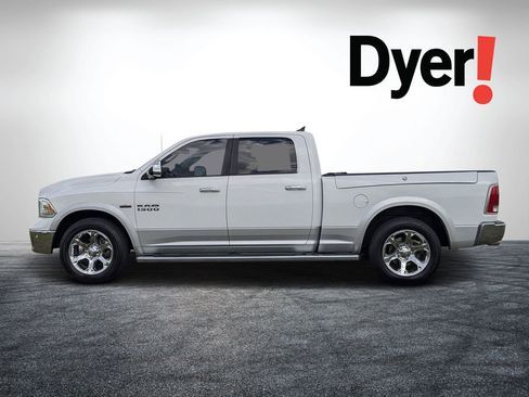 Used 2016 RAM 1500 Laramie w/ Convenience Group RWD image 7