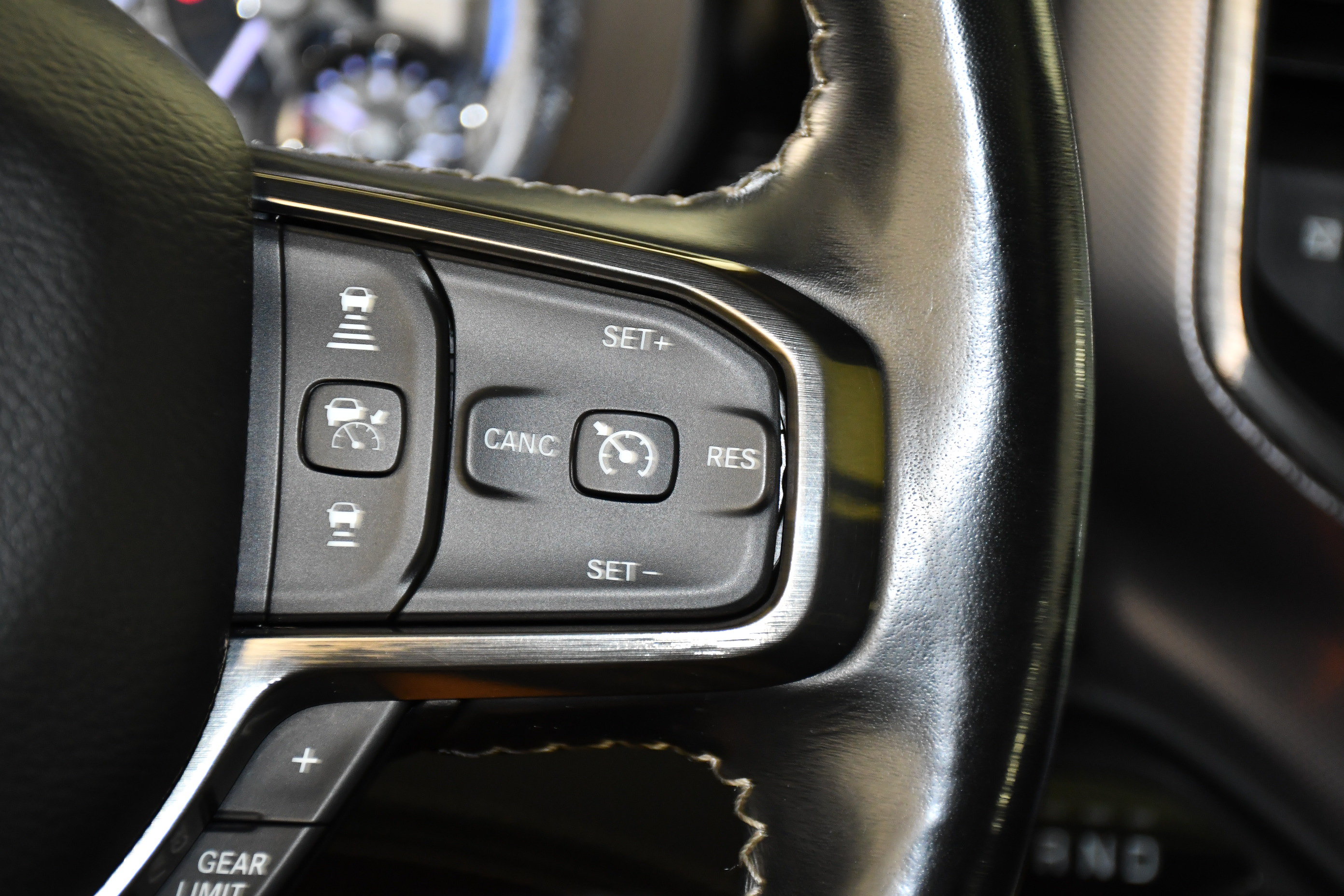 Used 2020 RAM 1500 Limited AWD/4WD image 24