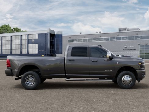 New 2026 RAM 3500 Laramie w/ Sport Appearance Package AWD/4WD image 35