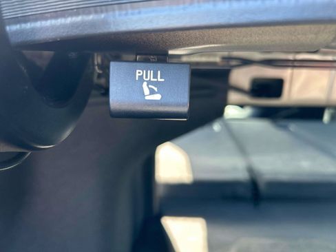 Used 2024 Kia Forte LXS FWD image 12