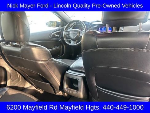 Used 2015 Chrysler 200 S image 15