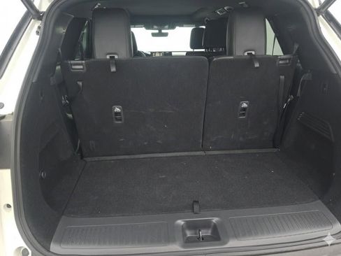 Used 2025 INFINITI QX60 Luxe w/ Black Edition image 23