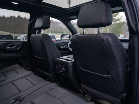 Used 2023 Chevrolet Tahoe RST image 15