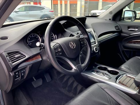 Used 2019 Acura MDX FWD image 16