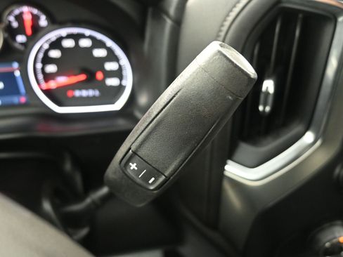 Certified 2019 Chevrolet Silverado 1500 LT w/ Remote Start Package image 18