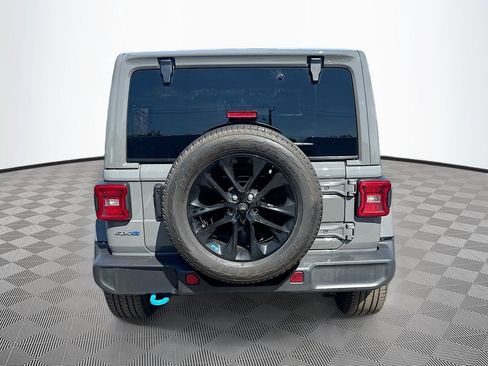 Used 2023 Jeep Wrangler Unlimited Sahara w/ Cold Weather Group image 7