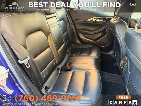 Used 2017 INFINITI QX30 image 12