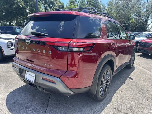 New 2026 Nissan Pathfinder SL w/ SL Premium Package (P04) AWD/4WD image 7