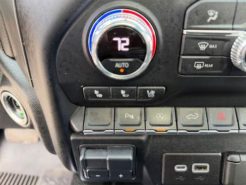 Used 2021 GMC Sierra 1500 Denali image 24