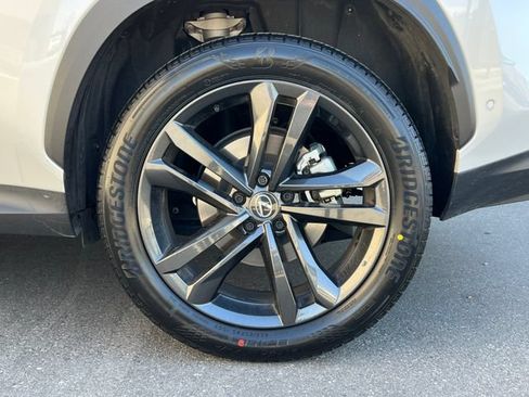 Used 2025 Lexus NX 450h+ AWD w/ Towing Package (2000 Lbs) image 12