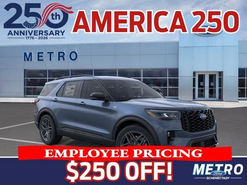 New 2026 Ford Explorer ST-Line w/ ST-Line Street Pack AWD/4WD image 1