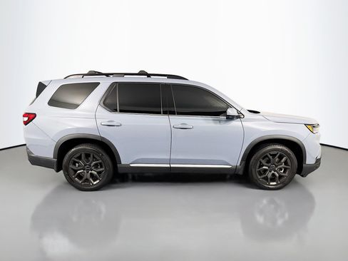 Certified 2023 Honda Pilot Elite image 4