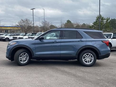 New 2026 Ford Explorer Active w/ Active Comfort Package RWD image 6