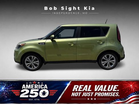 Used 2014 Kia Soul + w/ Primo Package FWD image 4